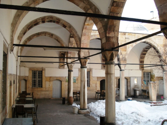 Ambulansın İngilizce Yazılışı