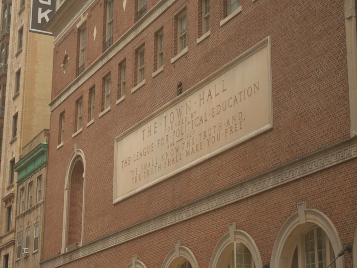 İngilizcede "Watch TV" Ne Demektir?